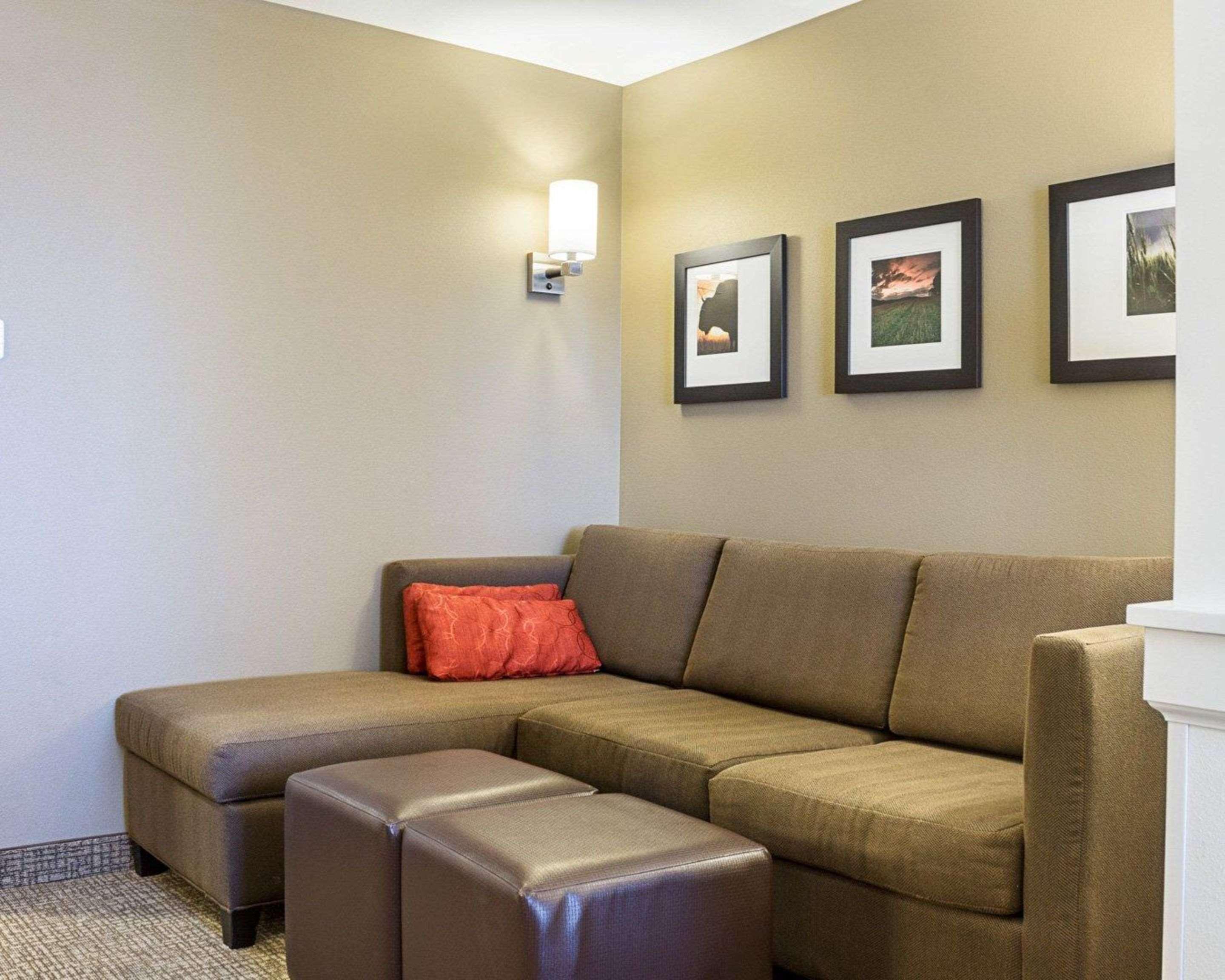 Comfort Suites Fargo Medical Center Εξωτερικό φωτογραφία