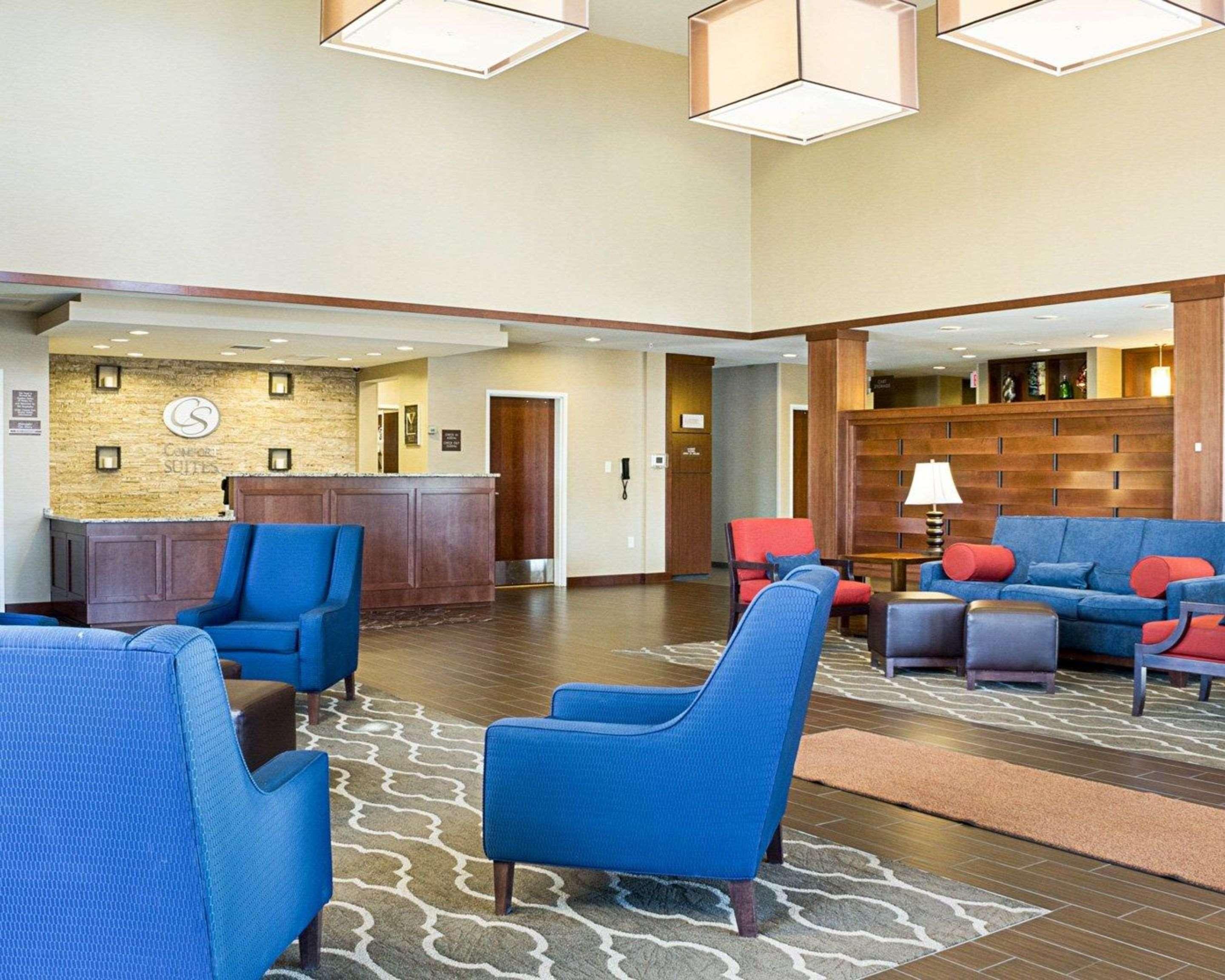 Comfort Suites Fargo Medical Center Εξωτερικό φωτογραφία