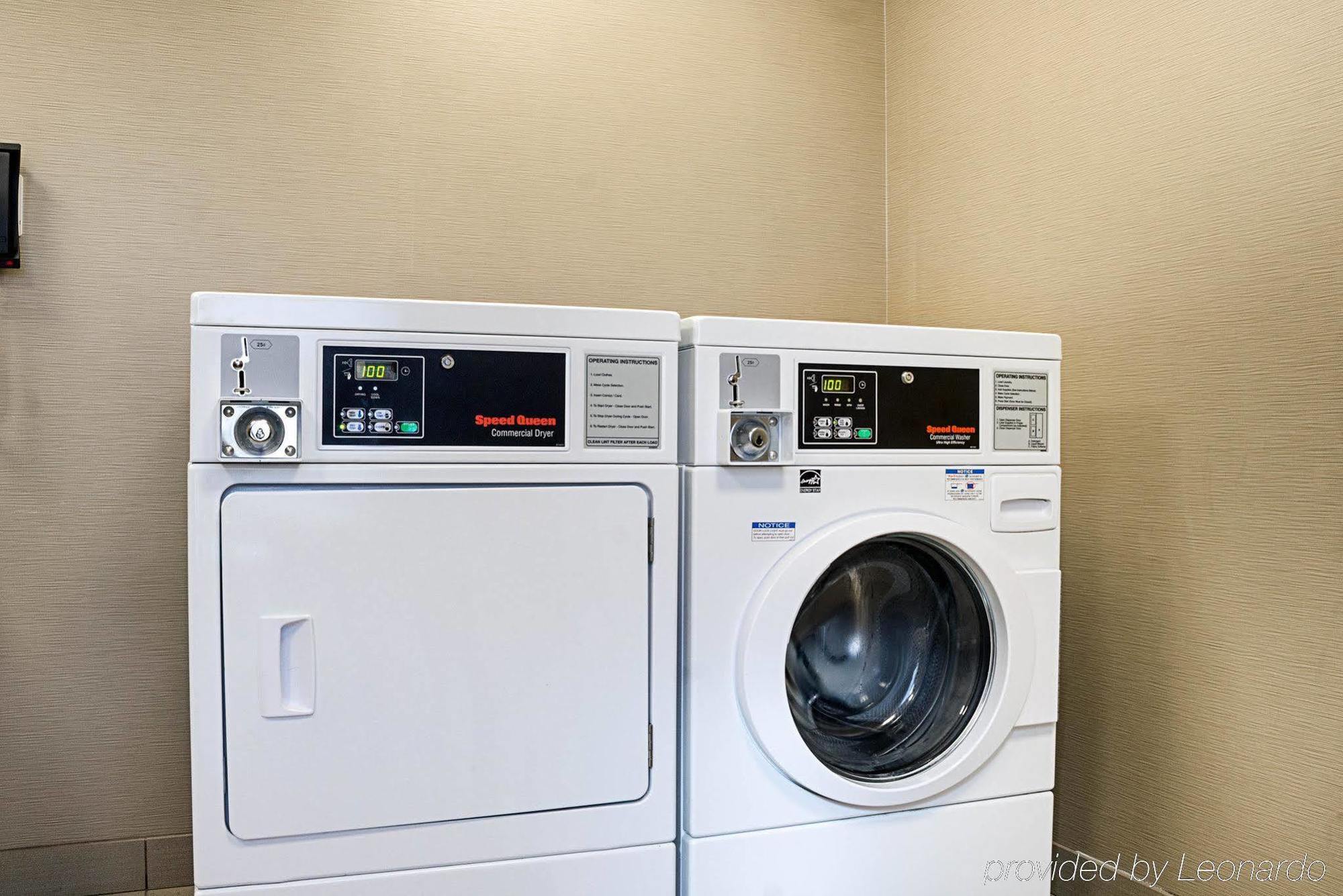 Comfort Suites Fargo Medical Center Εξωτερικό φωτογραφία